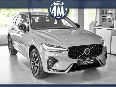 Volvo XC60 B5 AWD automatico Ultimate Dark nuova a Prato