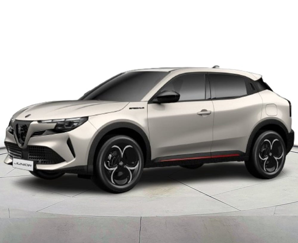 Alfa Romeo Junior nuova a Perugia