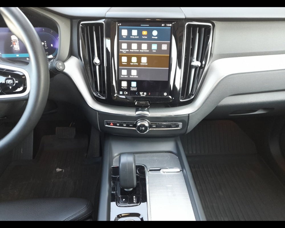 Volvo XC60 usata a Ravenna (11)