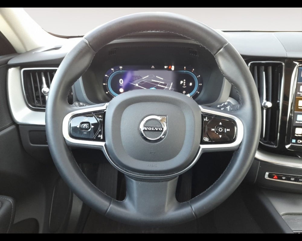 Volvo XC60 usata a Ravenna (12)