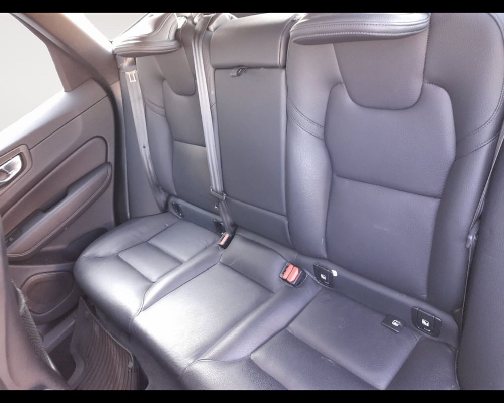 Volvo XC60 usata a Ravenna (13)