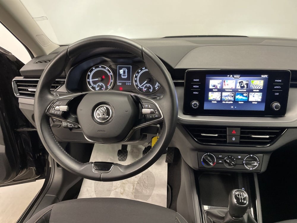 Skoda Kamiq usata a Varese (13)