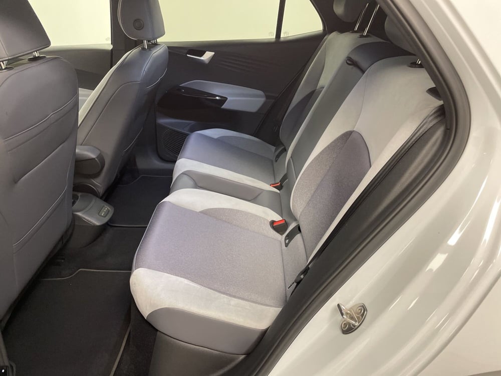 Volkswagen ID.3 usata a Varese (9)