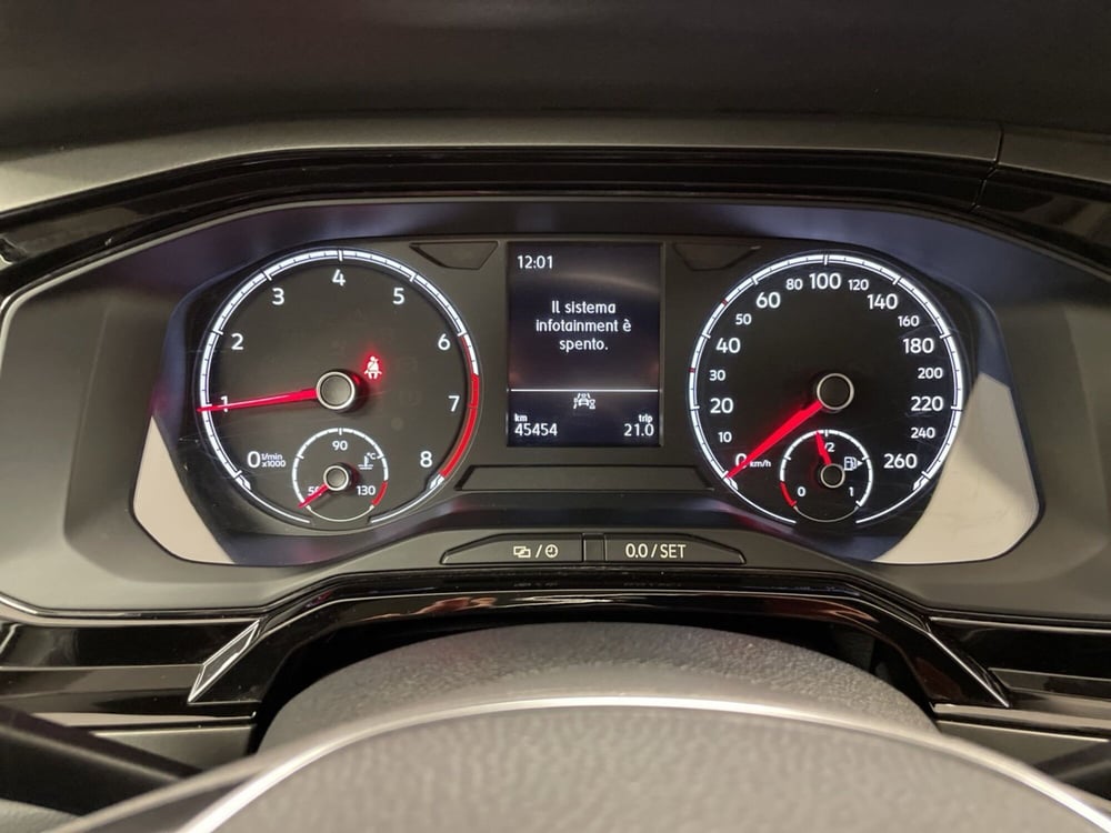 Volkswagen Polo usata a Varese (9)