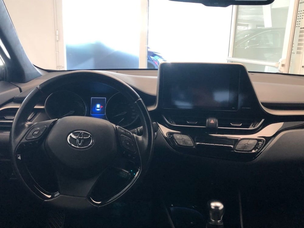 Toyota Toyota C-HR usata a Bergamo (10)