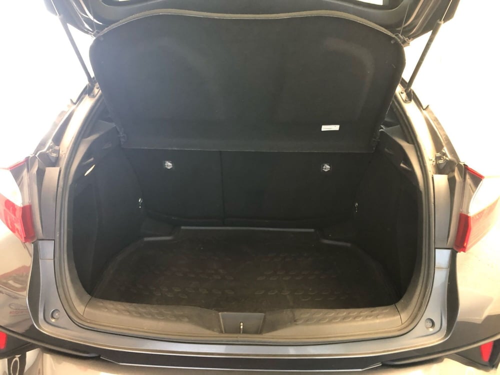 Toyota Toyota C-HR usata a Bergamo (11)