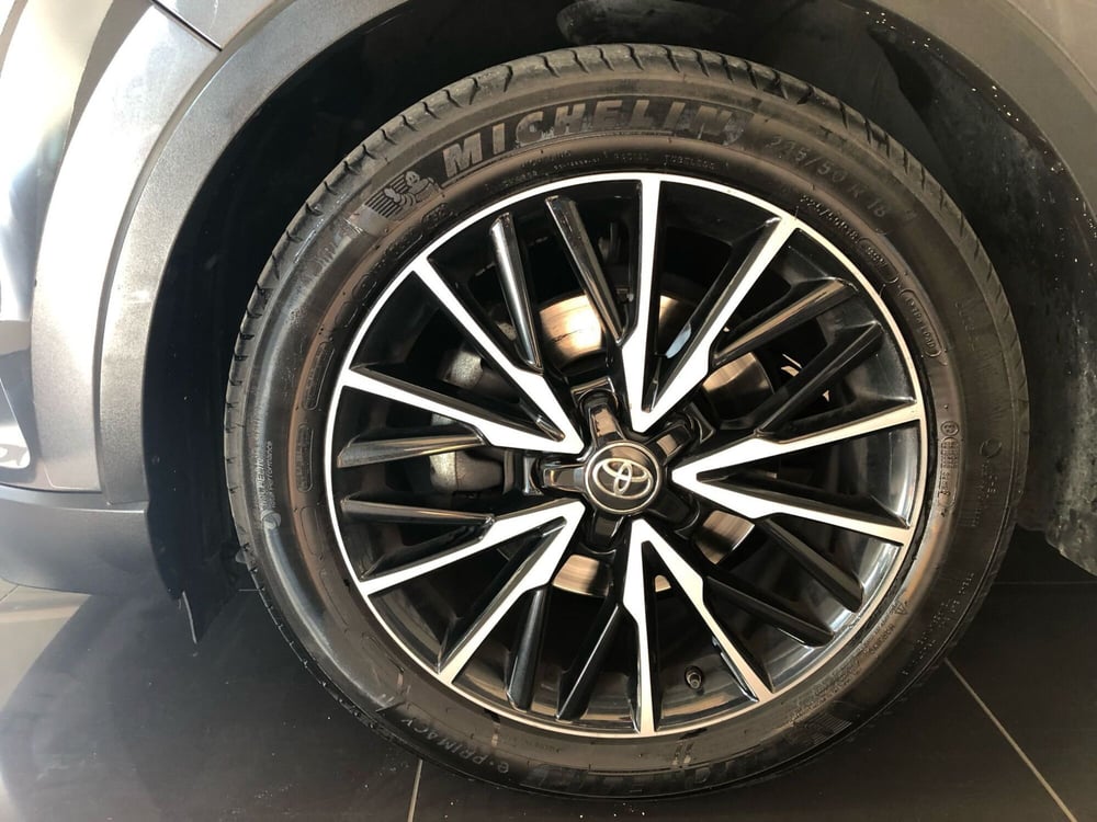 Toyota Toyota C-HR usata a Bergamo (13)