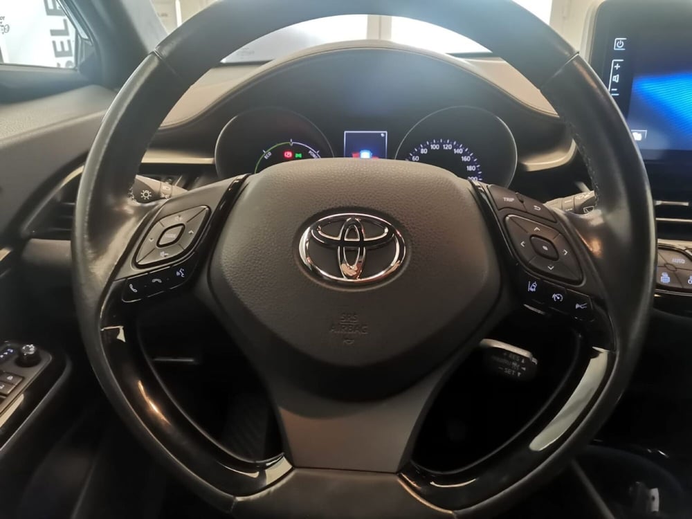 Toyota Toyota C-HR usata a Bergamo (14)