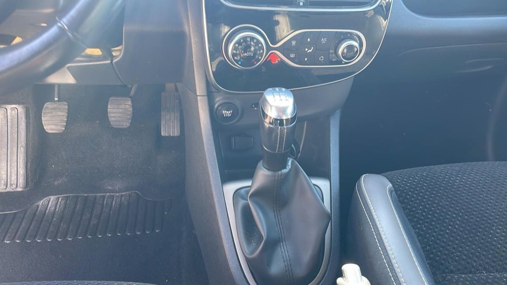 Renault Clio usata a Roma (12)