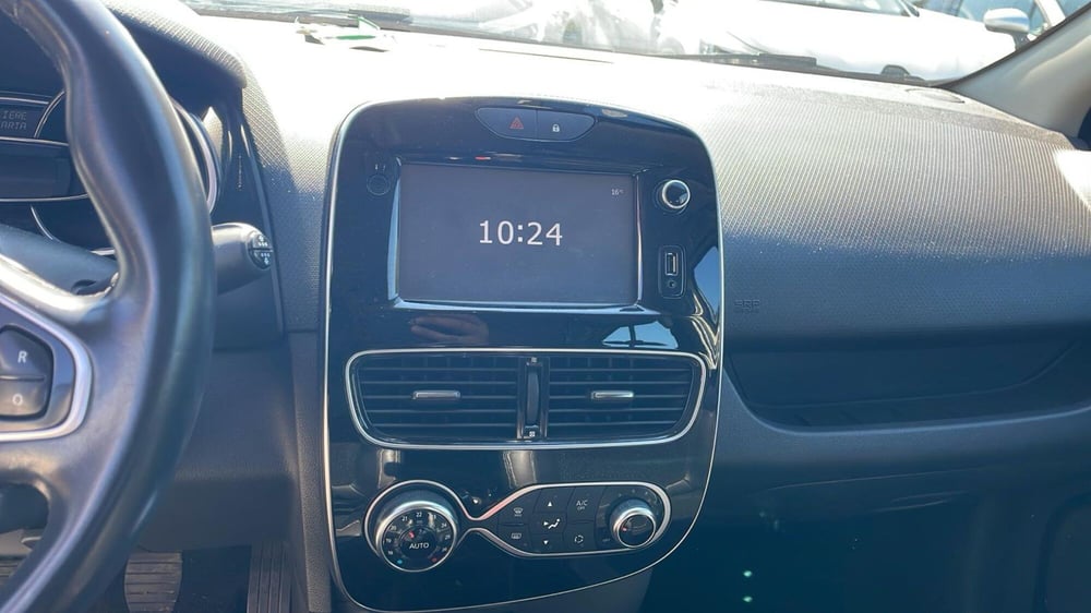 Renault Clio usata a Roma (13)