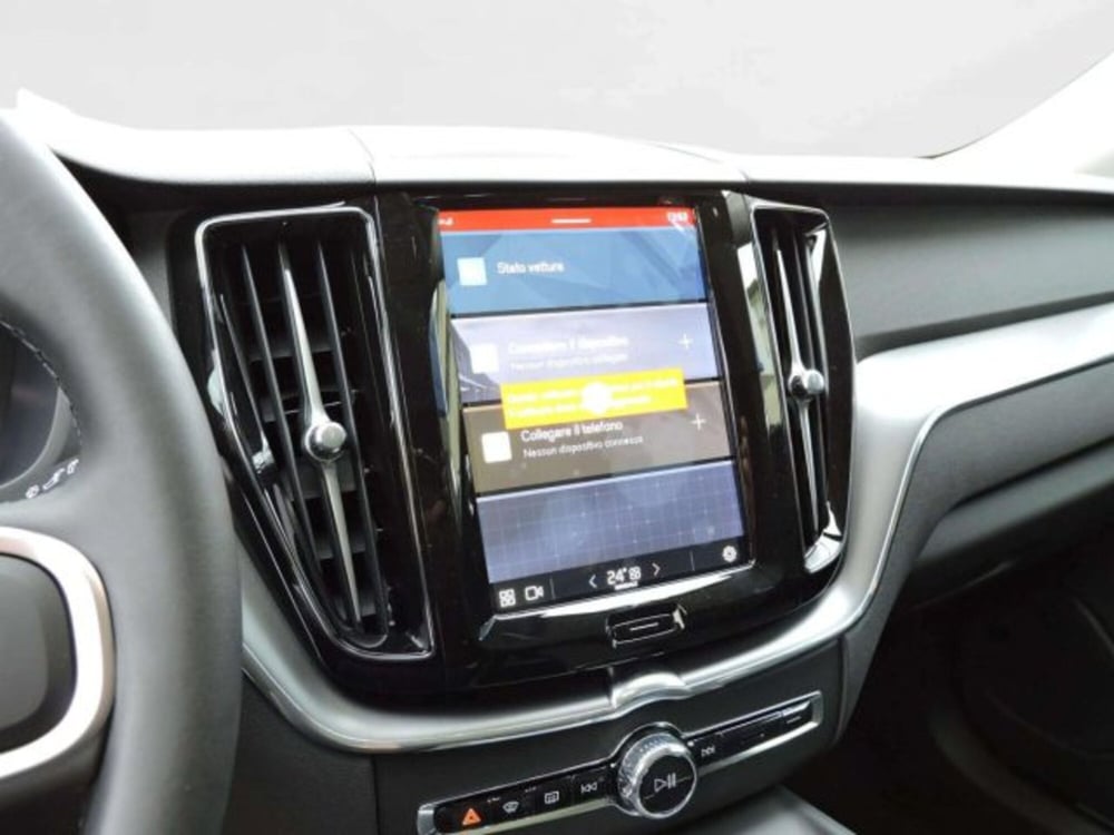 Volvo XC60 nuova a Firenze (10)
