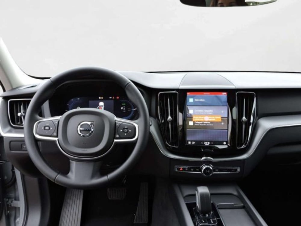 Volvo XC60 nuova a Firenze (12)