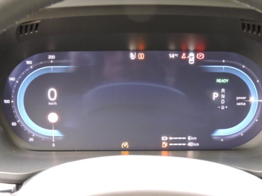Volvo XC60 nuova a Firenze (17)