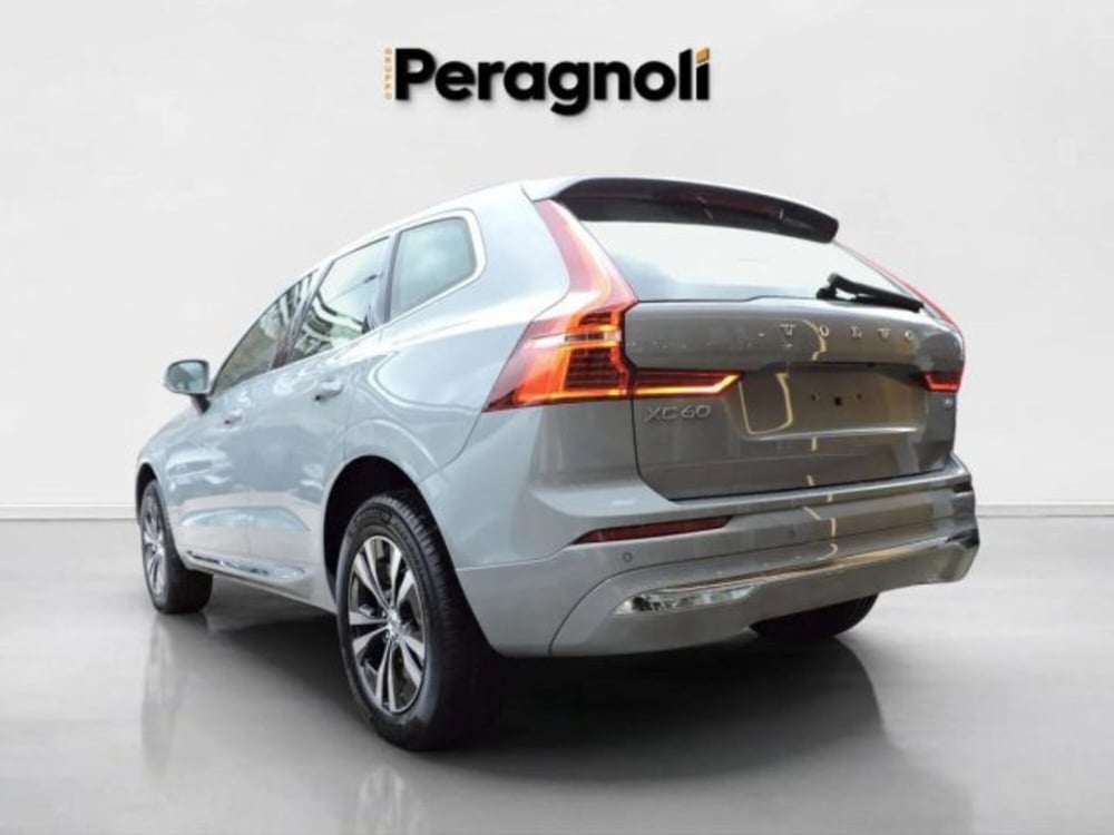Volvo XC60 nuova a Firenze (4)