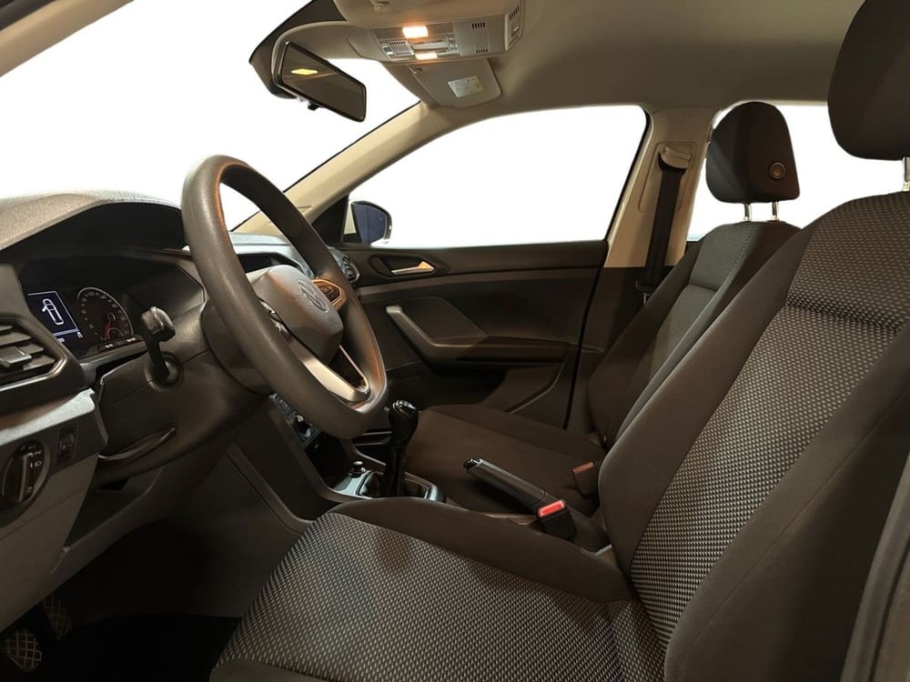 Volkswagen T-Cross usata a Prato (9)