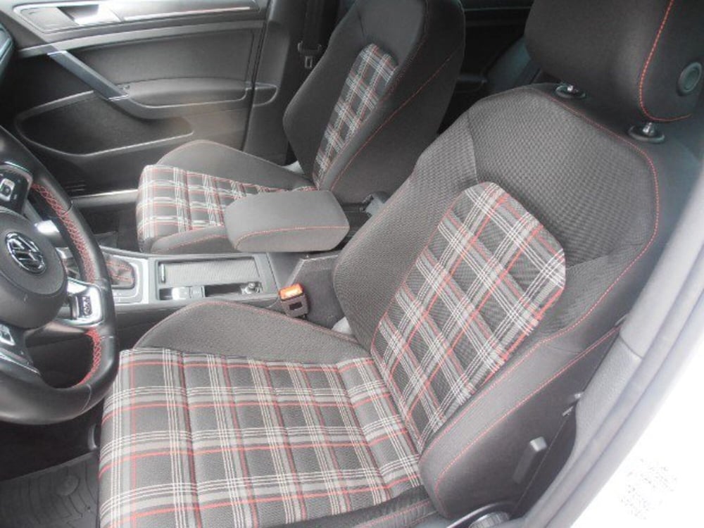 Volkswagen Golf usata a Livorno (11)