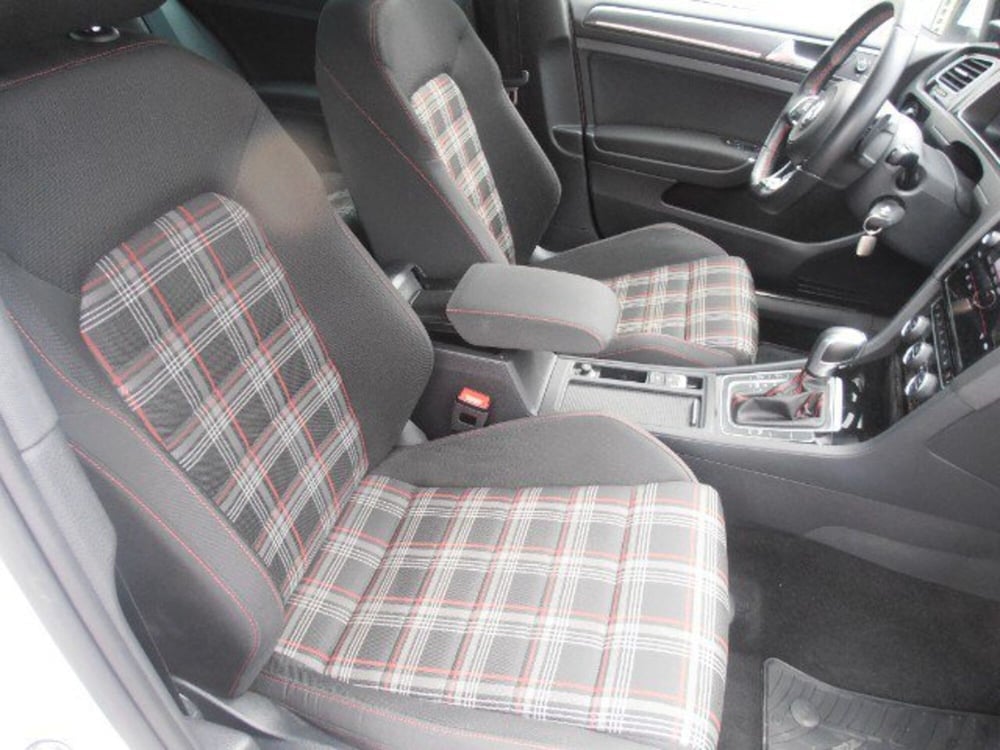 Volkswagen Golf usata a Livorno (12)