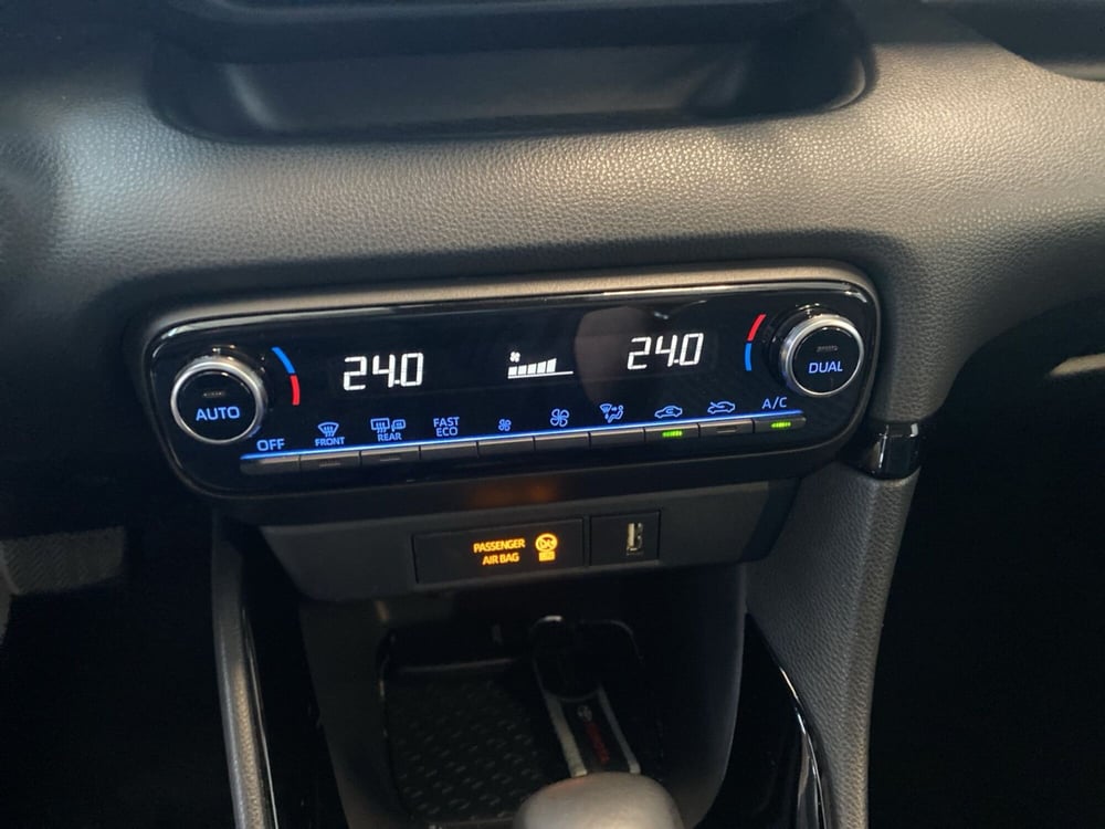 Toyota Yaris usata a Vicenza (17)