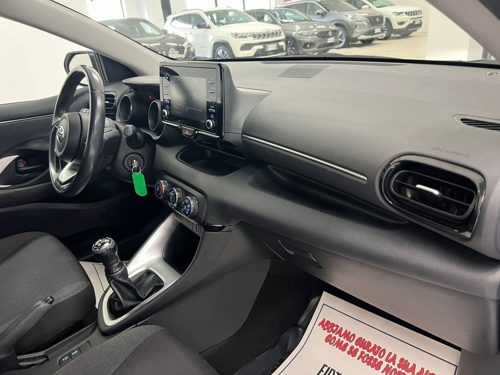 Toyota Yaris usata a Catanzaro (12)