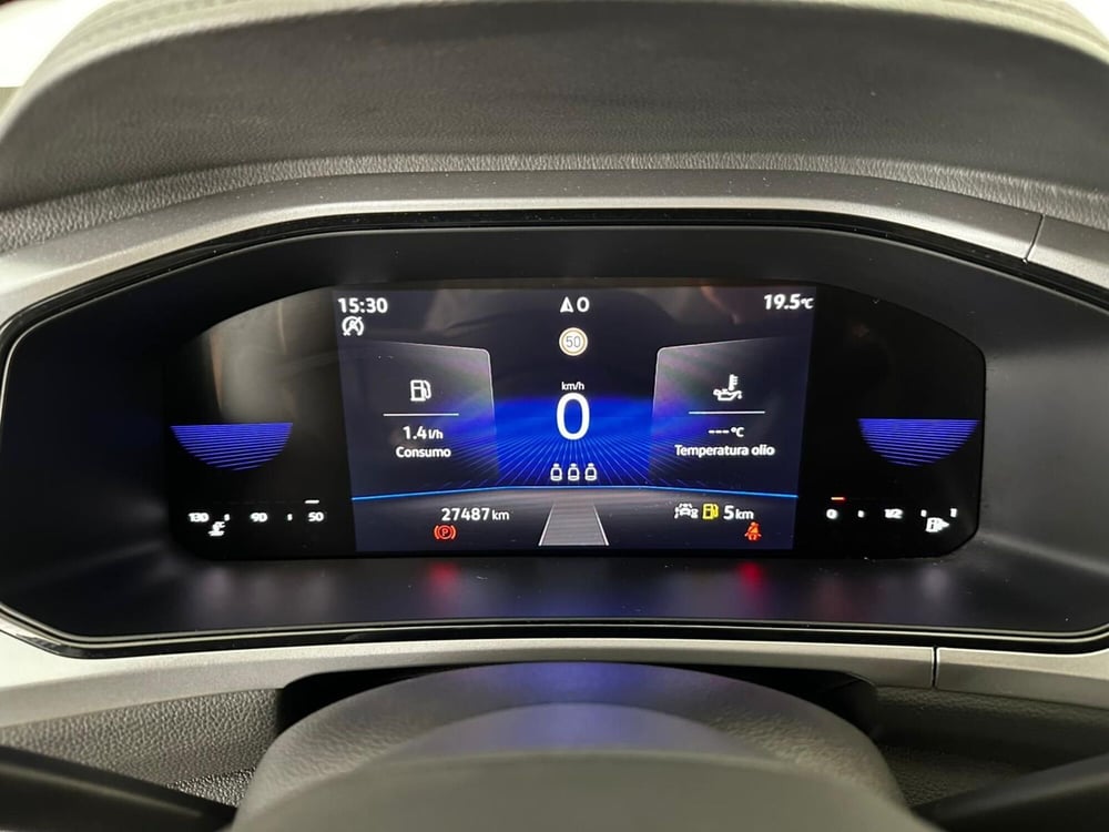 Volkswagen T-Roc usata a L'Aquila (13)