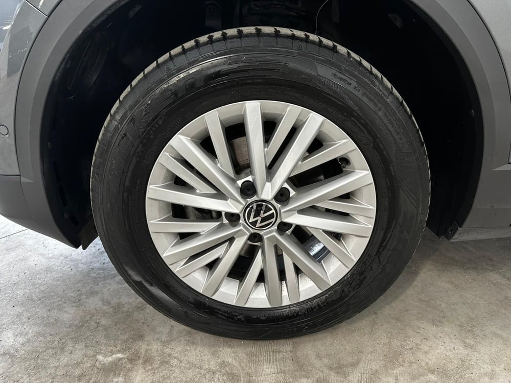 Volkswagen T-Roc usata a L'Aquila (4)