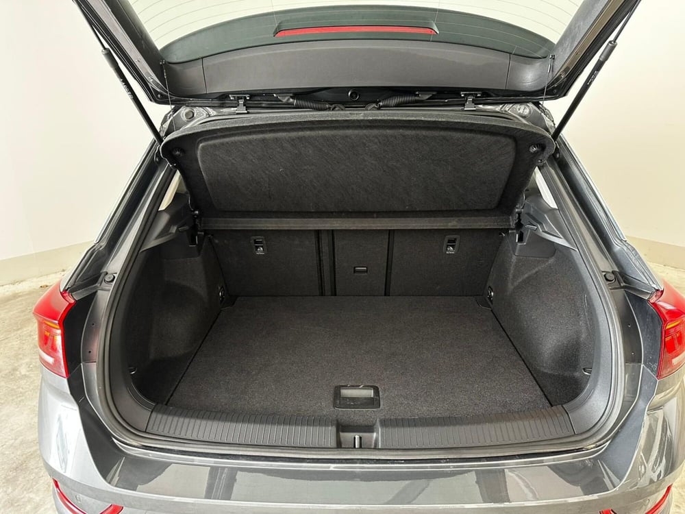 Volkswagen T-Roc usata a L'Aquila (8)