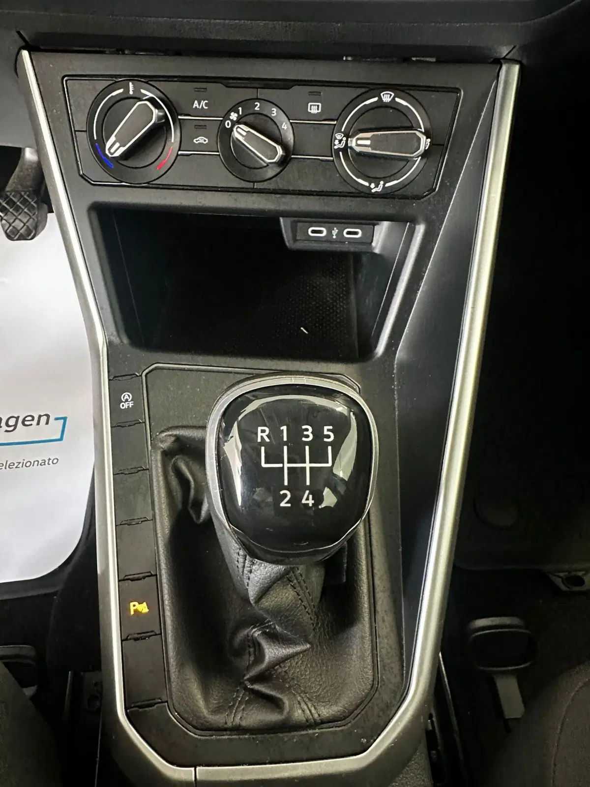 Volkswagen Taigo usata a L'Aquila (16)