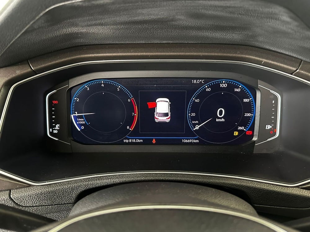 Volkswagen T-Roc usata a L'Aquila (13)