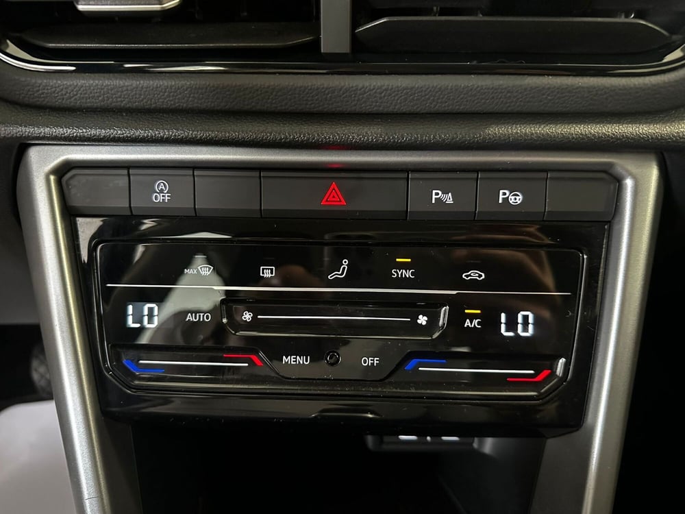 Volkswagen T-Roc usata a L'Aquila (15)