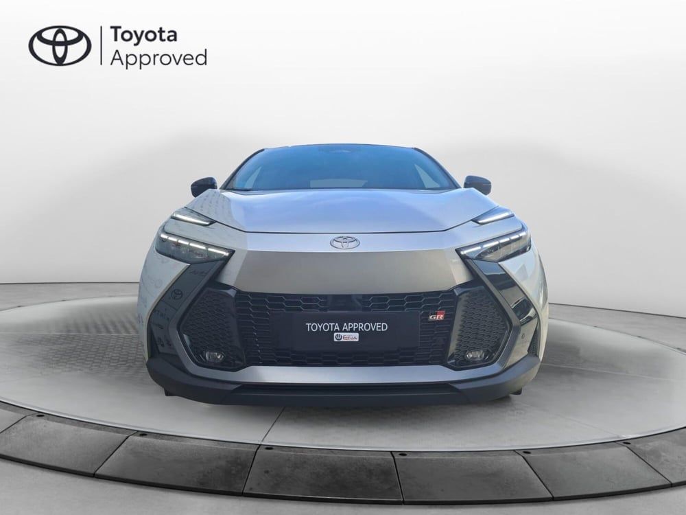 Toyota Toyota C-HR usata a Cagliari (3)