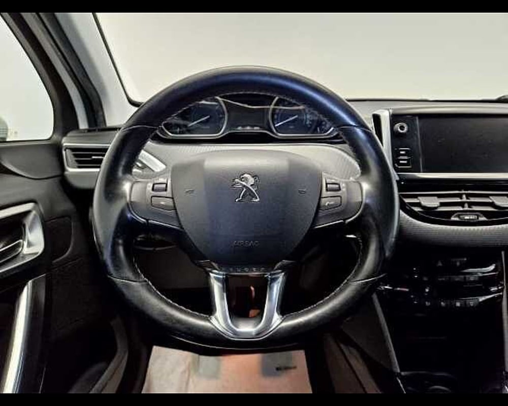 Peugeot 2008 usata a Milano (7)