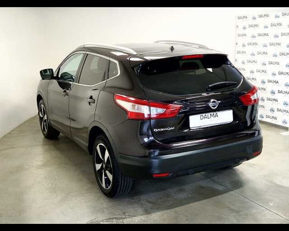 Nissan Qashqai usata a Milano (17)