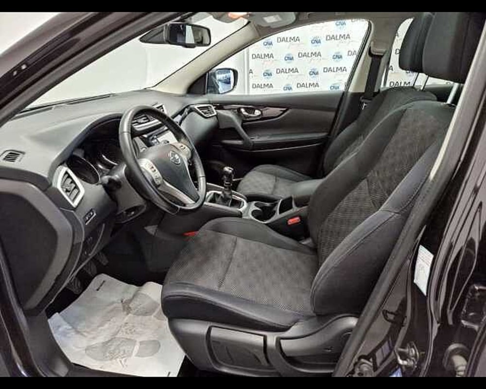 Nissan Qashqai usata a Milano (6)