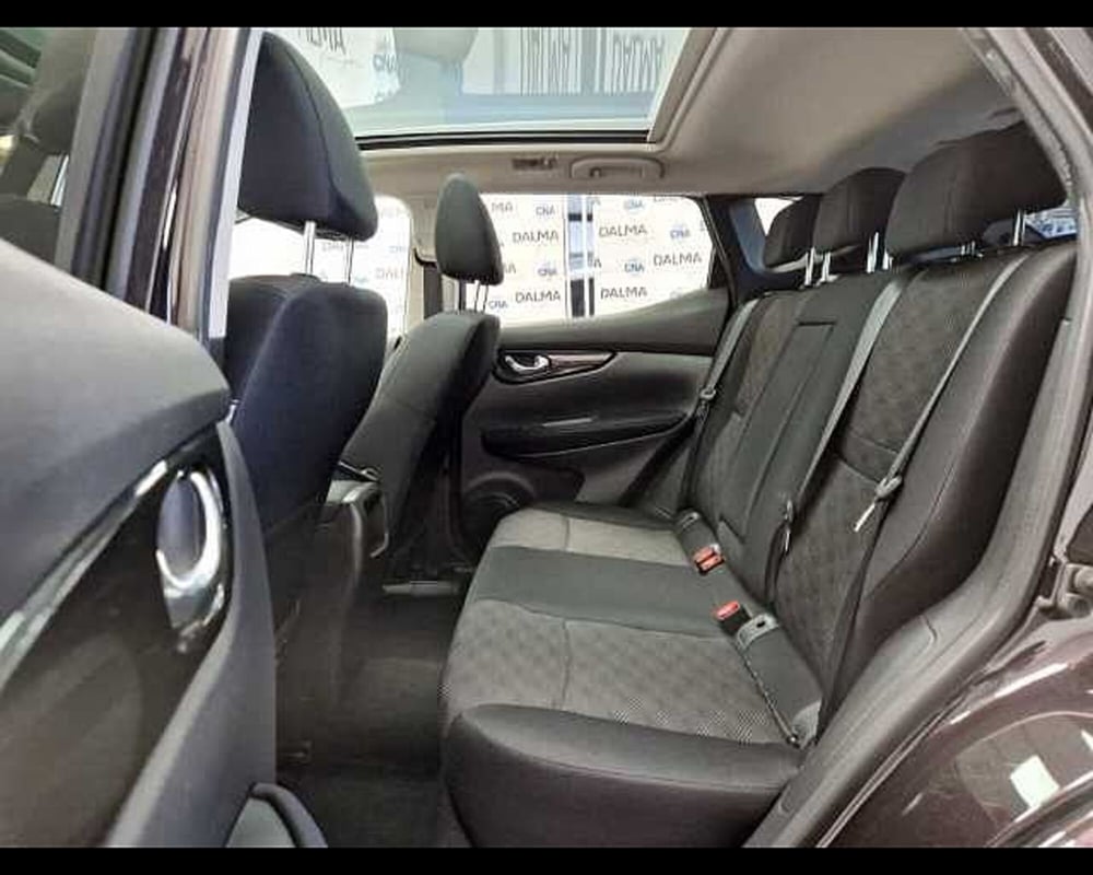 Nissan Qashqai usata a Milano (9)