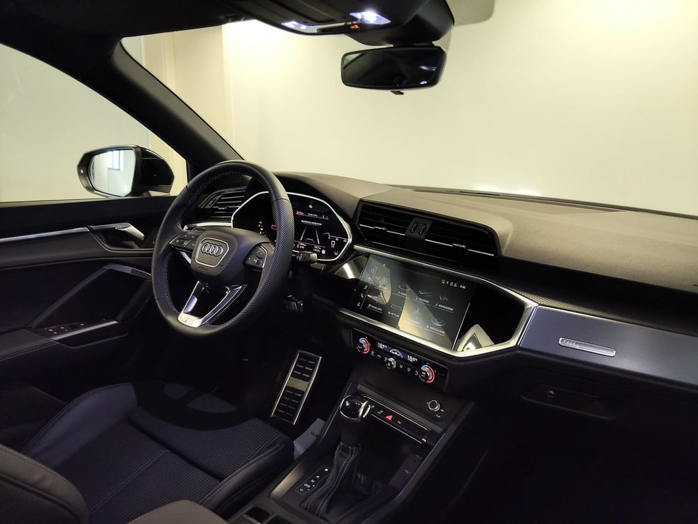 Audi Q3 Sportback usata a Modena (8)