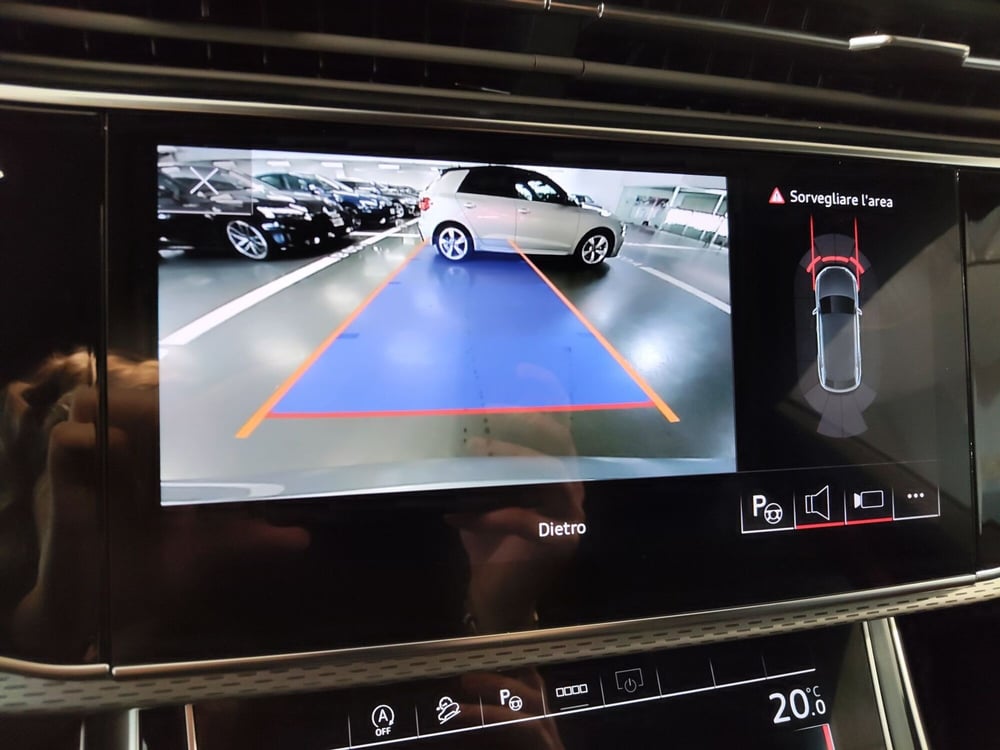 Audi Q8 nuova a Modena (11)