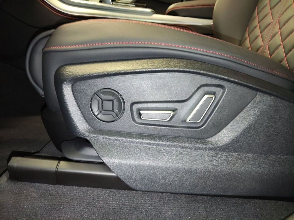 Audi Q8 nuova a Modena (14)