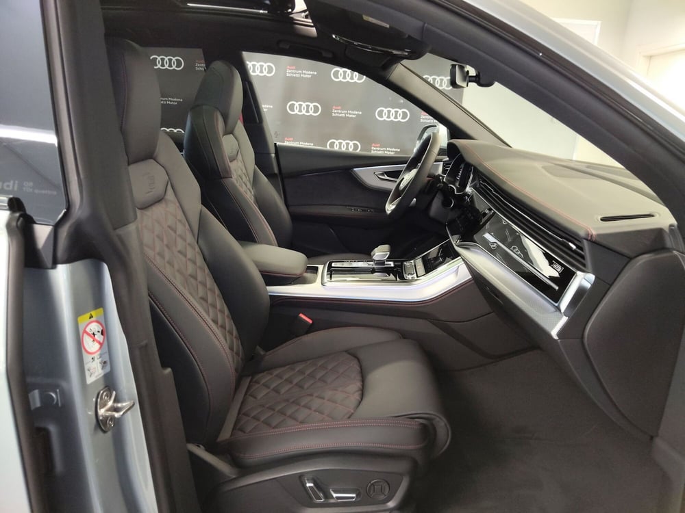 Audi Q8 nuova a Modena (17)