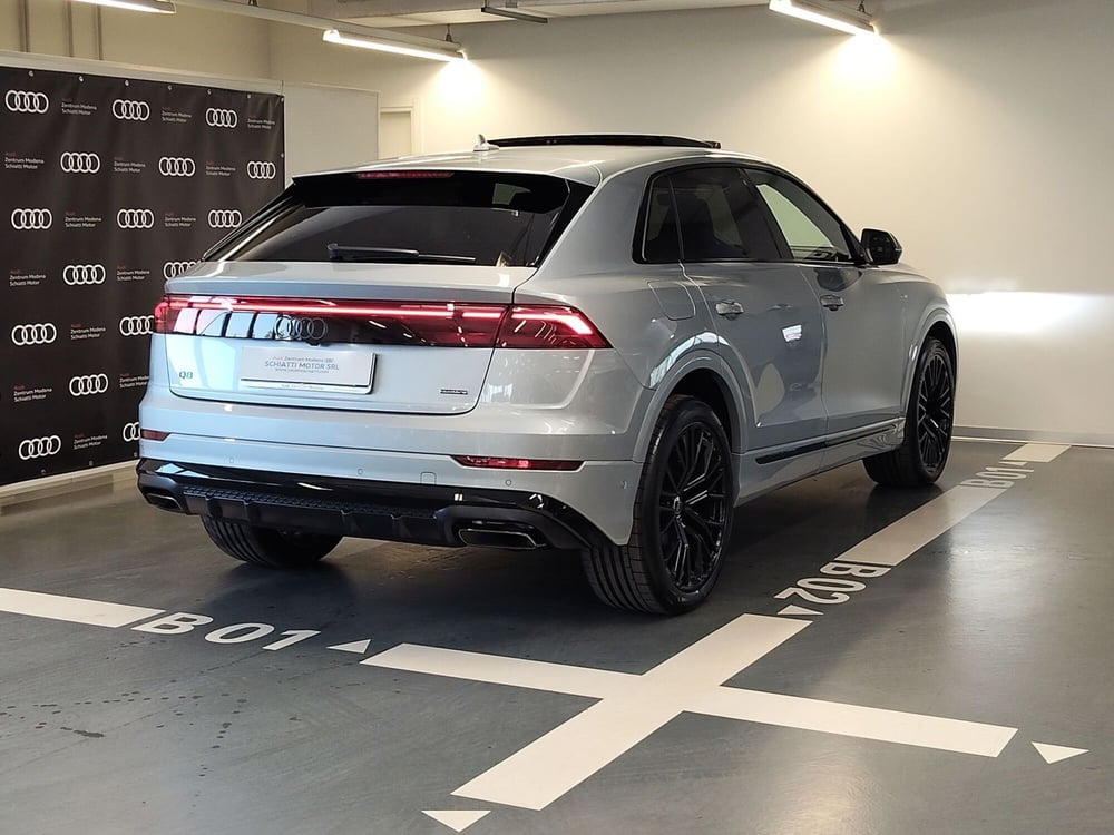 Audi Q8 nuova a Modena (4)