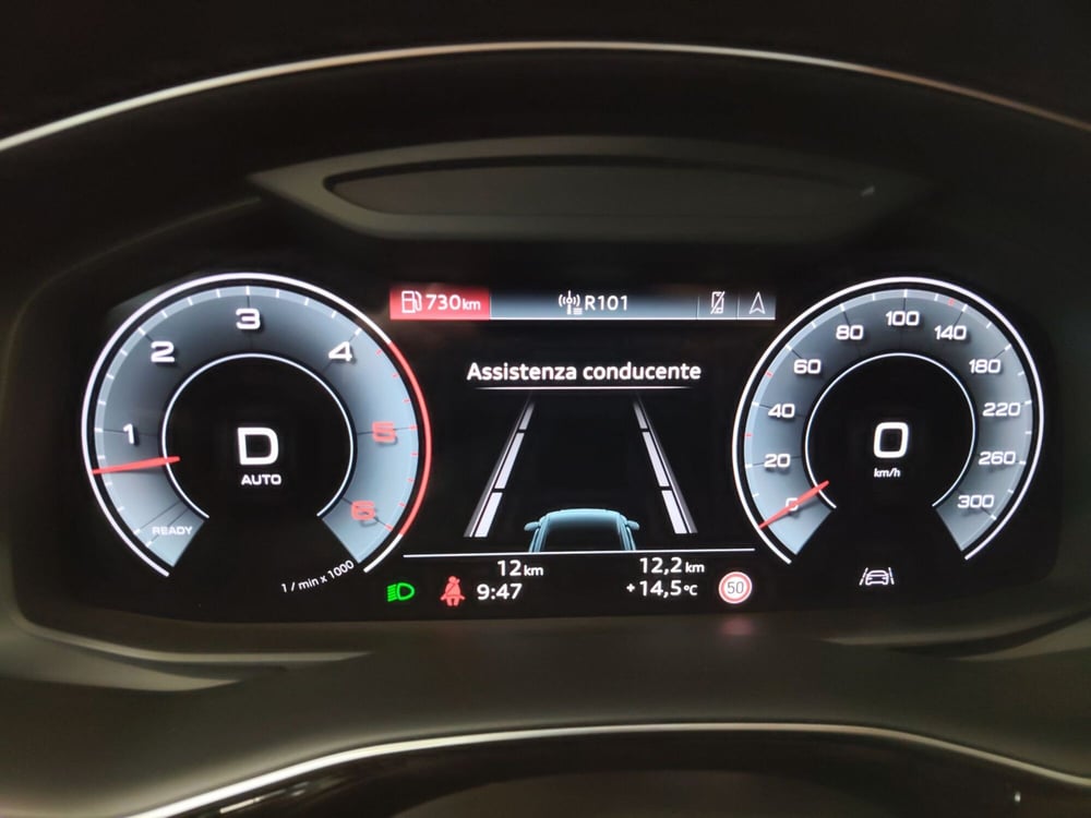 Audi Q8 nuova a Modena (9)