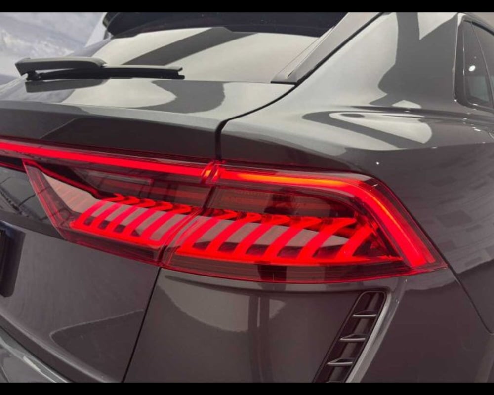 Audi RS Q8 usata a Bologna (8)