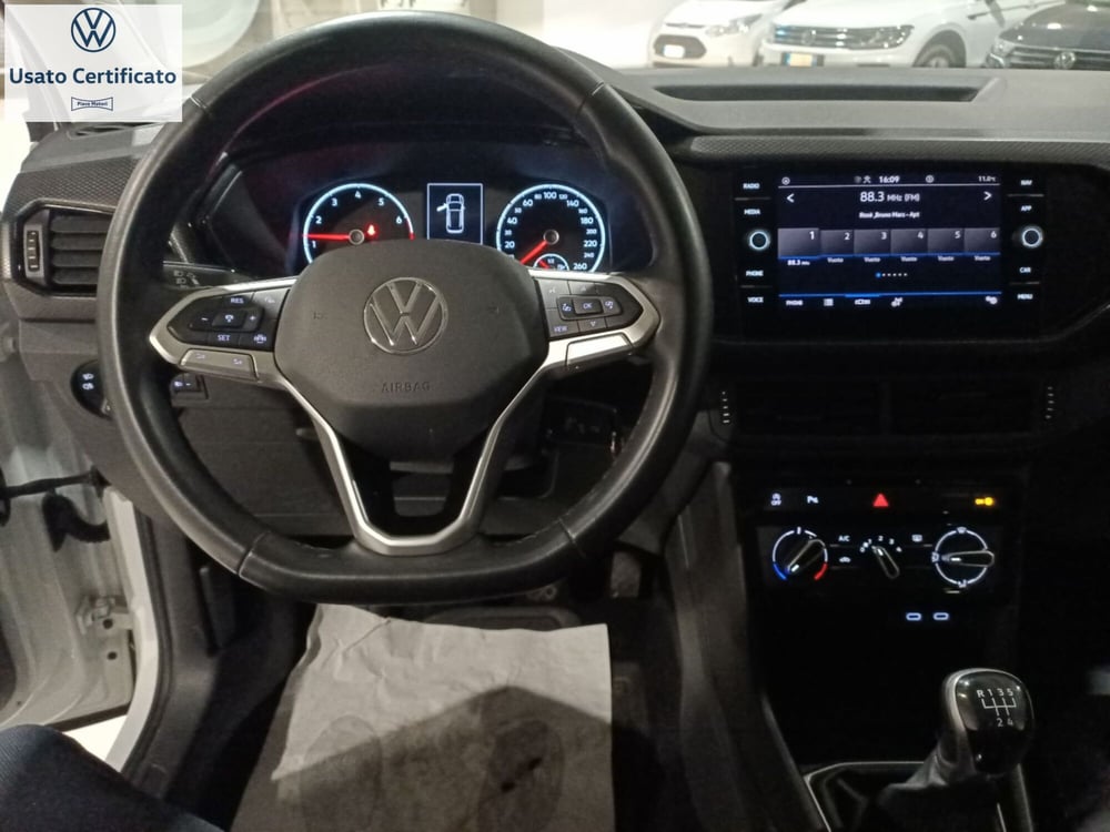 Volkswagen T-Cross usata a Genova (10)