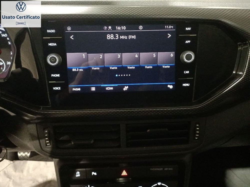 Volkswagen T-Cross usata a Genova (11)