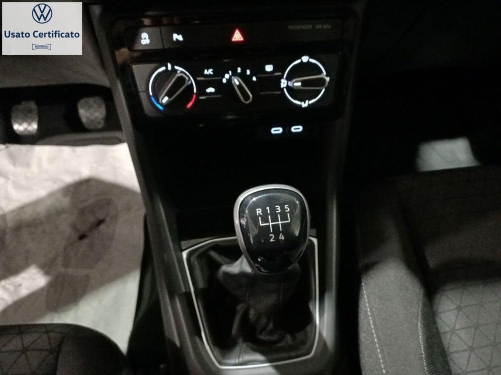 Volkswagen T-Cross usata a Genova (12)