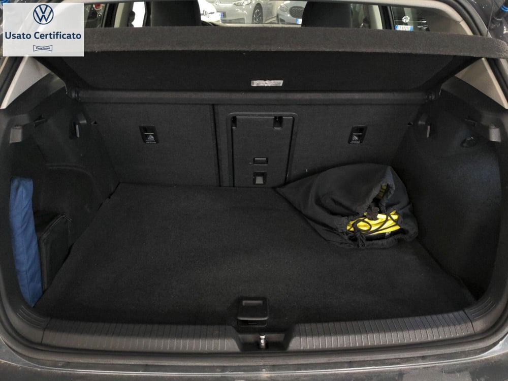 Volkswagen Golf usata a Genova (9)
