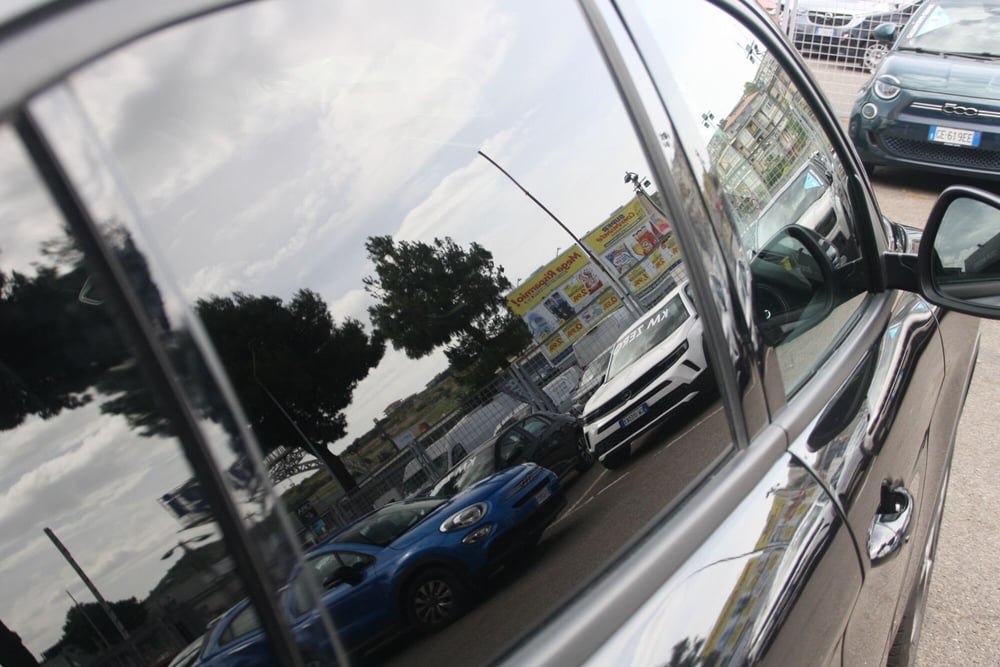 Alfa Romeo Stelvio usata a Catania (19)
