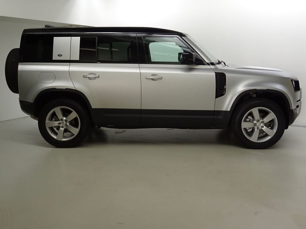 Land Rover Defender usata a Como (6)