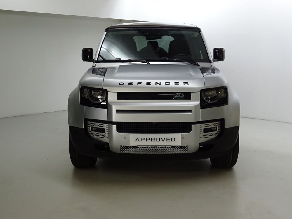 Land Rover Defender usata a Como (7)