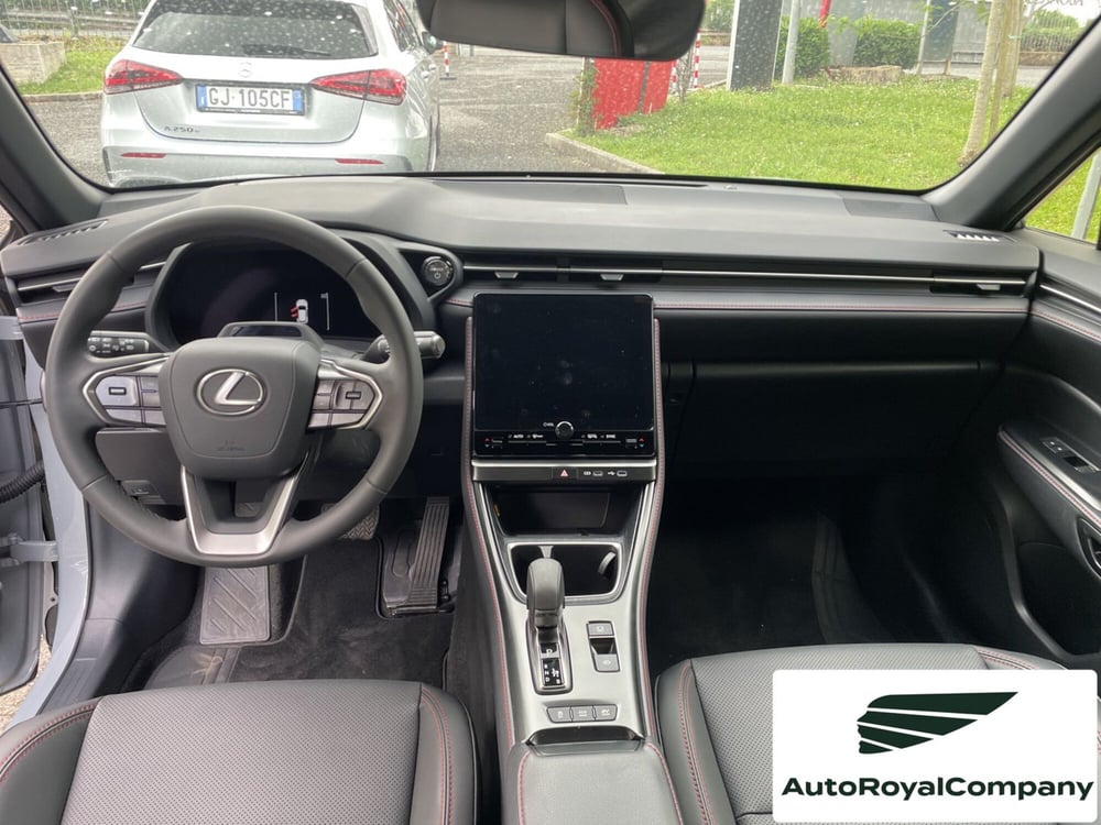 Lexus LBX usata a Roma (11)