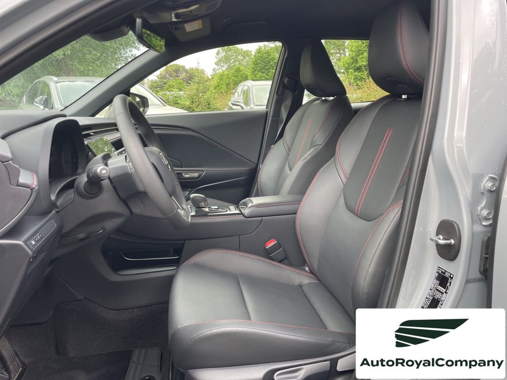 Lexus LBX usata a Roma (9)